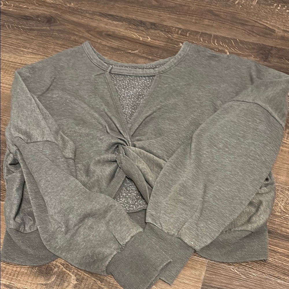 Gray Knotted Sweatshirt